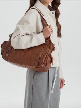 NWT Pomme Launa Crossbody Vegan Bag